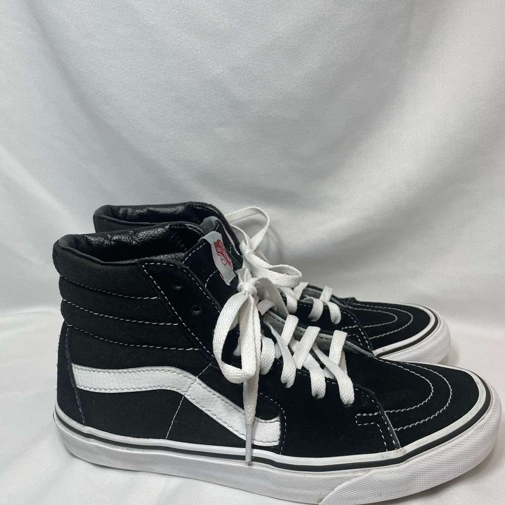 Vans Black & White Sk8-Hi Classic High-Top Sneakers M6/W7.5 - Picture 4 of 8